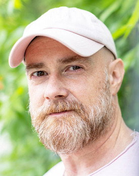 Julian Doucet as Mike