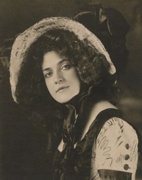 Annabelle Moore