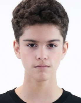 Vitor Valle as Sinrom