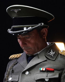 Stefano Deidda as Generale