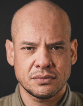 Héctor Molina as El Punk-Richy