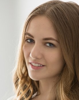 Samantha Hayes