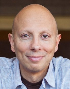 Guido Quaroni as Guido (voice)