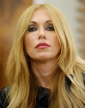 Roberta Bruzzone as Self