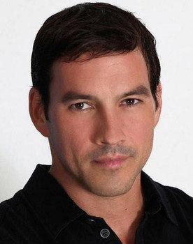 Tyler Christopher as Griffin Richards