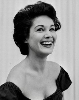 Joan Taylor as Wanda