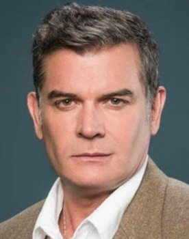 Sergio Basañez