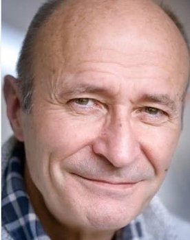 Robert Jezek as Zbrigniev