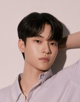 Jeon Geon-hu as Cha Soo-bin