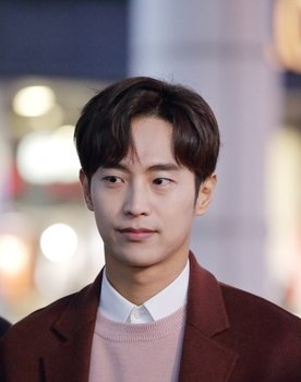 Choi Woong as Cheol-gi