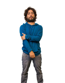 Raphael Pompeu as Tomás