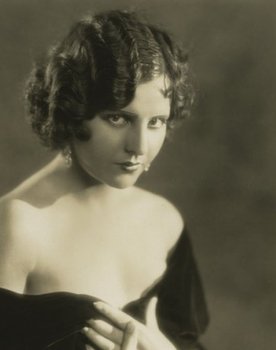 Maria Alba Photo