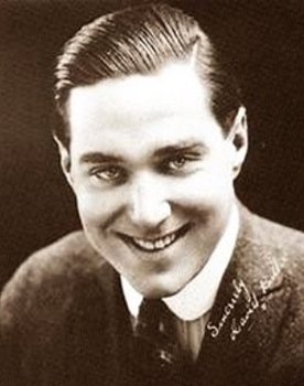 David Butler as Bill Hammond