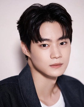 Hyun Woo-seok as Kim Min-jae