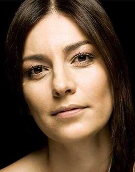 Seda Akman as Deniz Yüzbaşı
