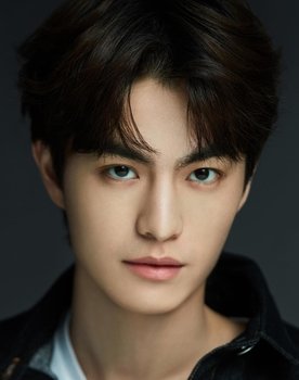 Zhang Zhexu as Duan Zi'ang