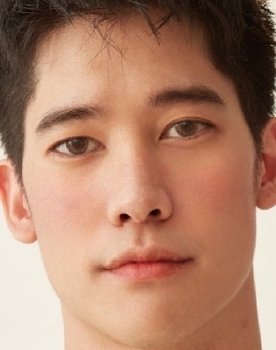 Titan John as Photsathon