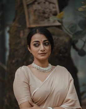Nazia Haque Orsha as Obontee
