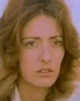 Tracy Handfuss as Rowboat Girl