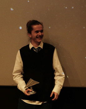 Simon Merlin as Figurant 3