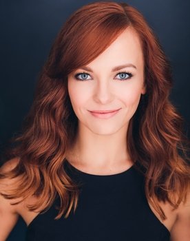 Jennifer Noble as Allie