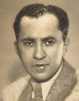 Mahmut Moralı as 