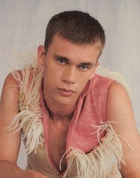 Gleb Abrosimov as Eric