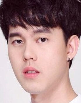 Tong Supanut Sudjinda as Touch