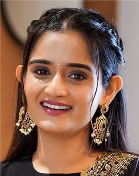 Gopika Anil as Rosy