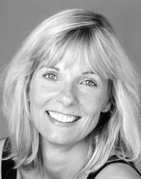Gunnel Fred as Martha
