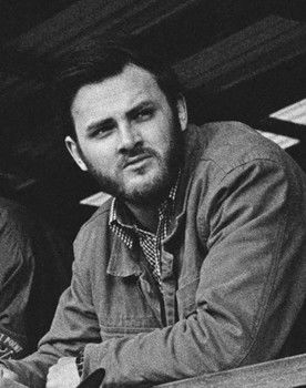 Kyle Cropper as Detective Dirk Mansnif