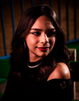 Jasthya Queiroz as Vampira 3