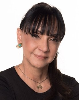 Cininha de Paula as Fiscal da Alfândega