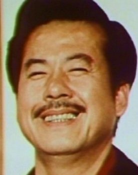 Yi Yuan as Lei Peng