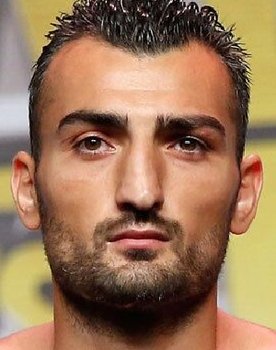 Vanes Martirosyan as Self