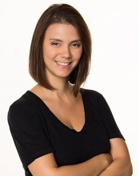 Joana Lerner as Heloísa (Helô)