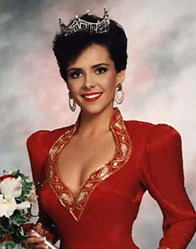 Leanza Cornett as Self - Ariel