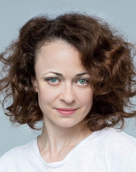 Kseniya Ilyasova as Валентина Романовна