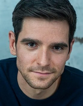 Gabriel Coles as Frank