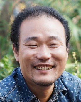 Yang Gwon-seok as Taxi driver
