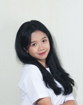 Keisha Nabila as Niki
