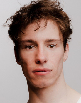 Isaac Harley as Boyfriend