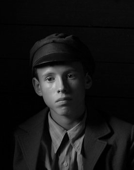 Edvīns Mekšs as Andrejs