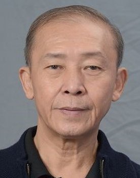 Chan Min-Leung as Golden Swallow