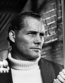 Robert Shaw as Narrator (voice)