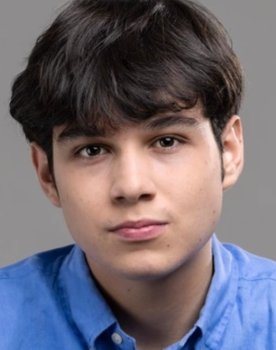 Franco Meneses as 