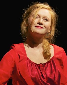 Gergana Pletnyova as Iva Doneva