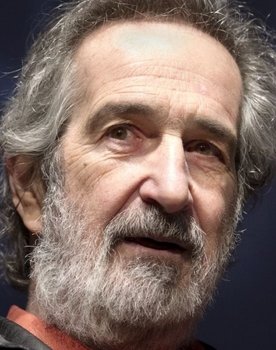 André Melançon as Le lieutenant Laroche