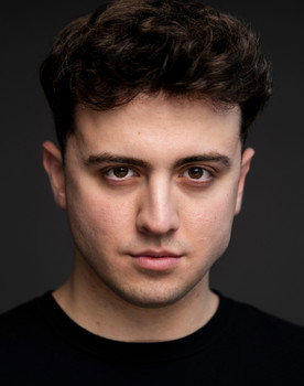 Tarik Salihoglu as Jessie