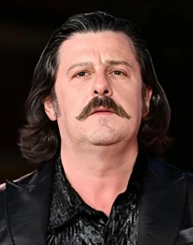 Alberto Astorri as Pietro Bernardini